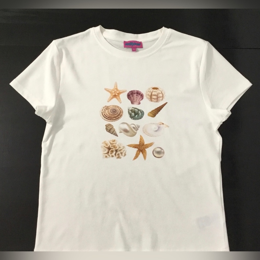 Edikted Girl’s White Seashells Graphic T-shirt Size XL - K616